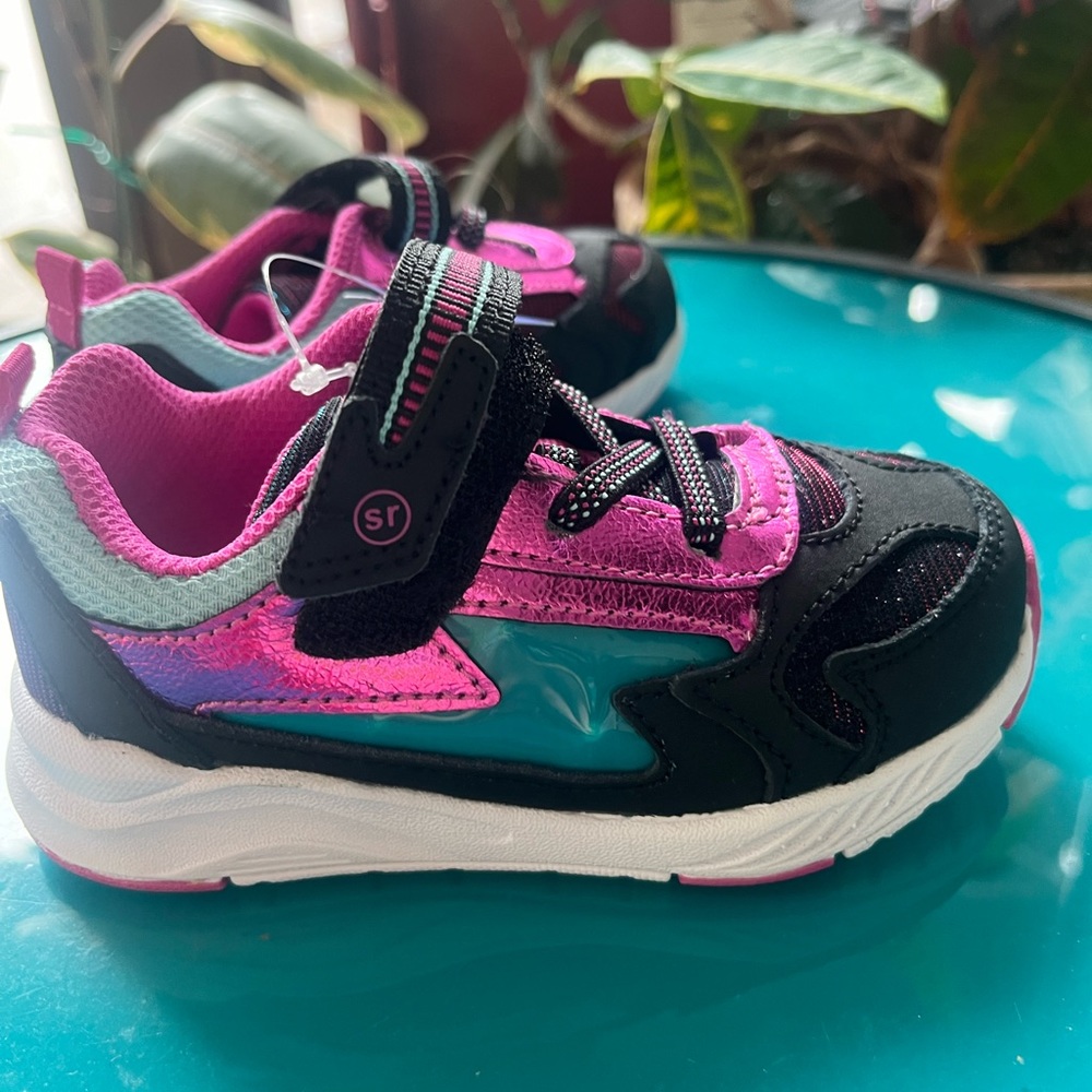 Stride rite light up shoes size 7w